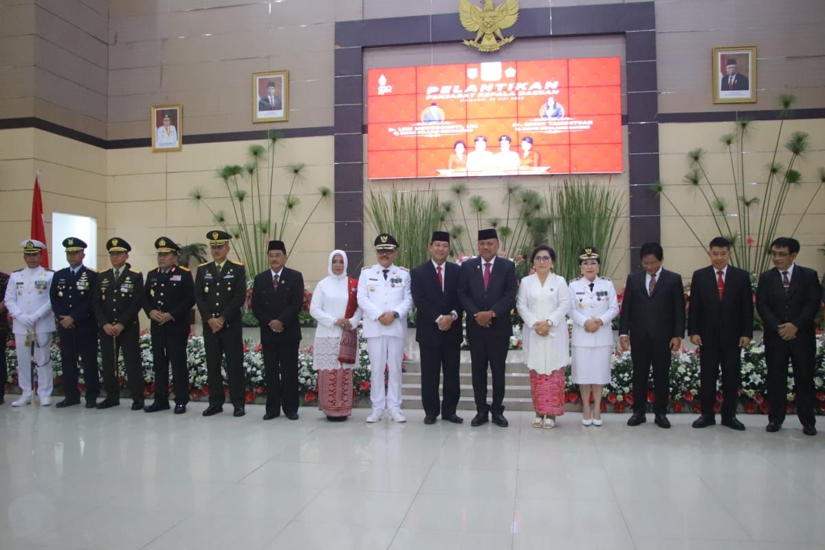 Pelantikan Bupati Sangihe dan Bolmong