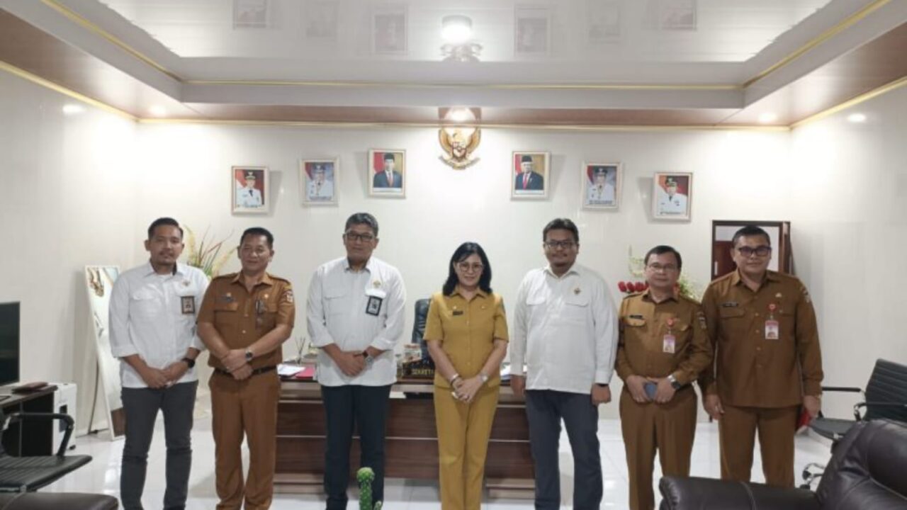 WhatsApp Image 2023-03-14 at 09.48.20 Sekda Minahasa
