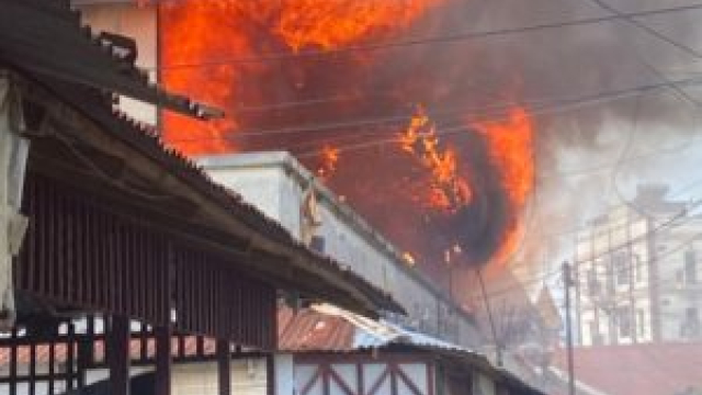 Asrama Polisi Terbakar Satu Barak 4 Unit Dihuni Empat Keluarga