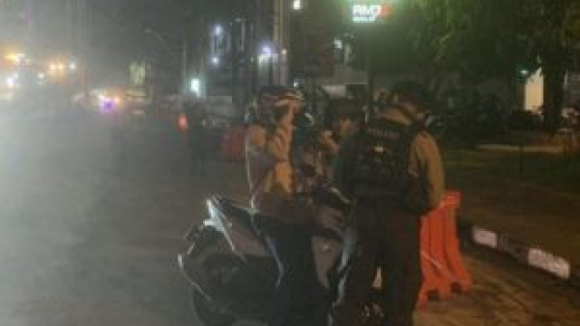 Lakukan KRYD, Patroli Rayon Samapta Polresta Manado Berhasil Menjaga Kelancaran Arus Lalin dan Keamanan Masyarakat