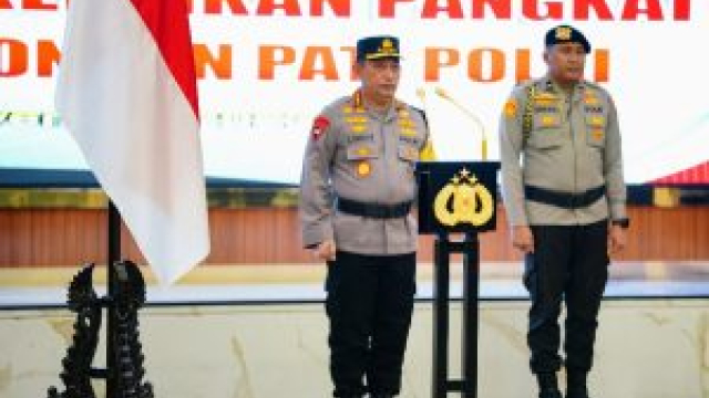 Polri Naikan Pangkat Setingkat Lebih Tinggi ke-13 Pati