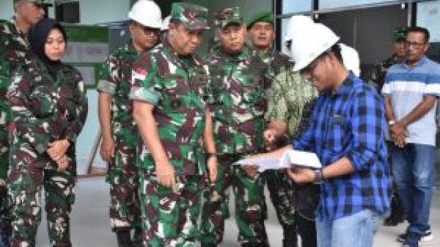 Pangdam XIII/Merdeka Kunjungi Rumkit Tk. IV Korem Gorontalo