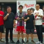 Alam Ganjar Ramaikan Lapangan Indoor Universitas Sam Ratulangi Manado